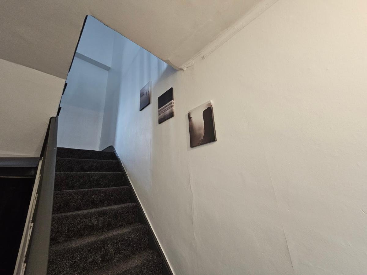 Family Room Near Queen Mary College ลอนดอน ภายนอก รูปภาพ