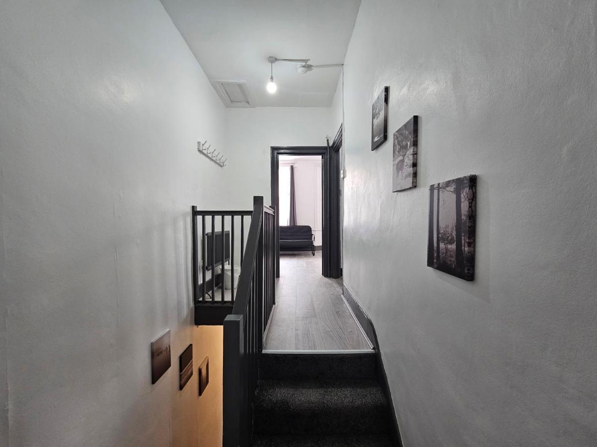 Family Room Near Queen Mary College ลอนดอน ภายนอก รูปภาพ